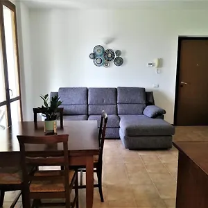 Cove - - 5 Terre Apartment